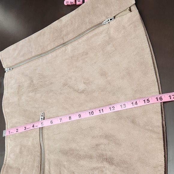 BLANK NYC Suede Skirt - Picture 8 of 12